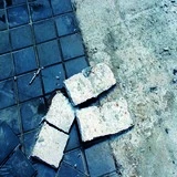 tile dislodge